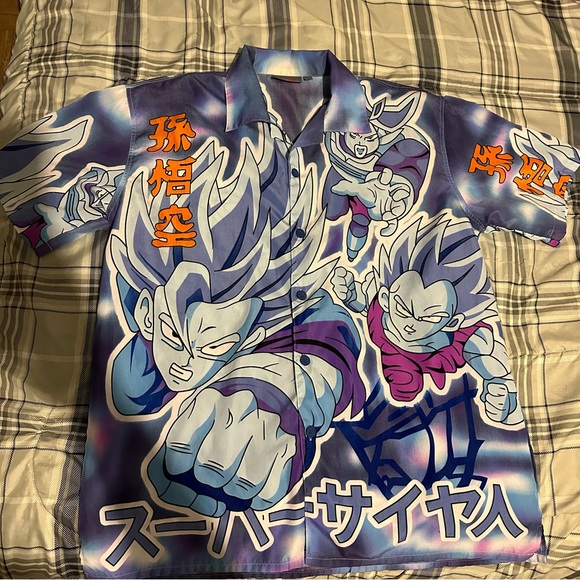 Dragon Ball Z Graphic Button Up • Manga Collection • Medium - Picture 1 of 7
